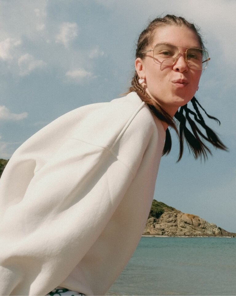 KIIRO SWEATSHIRT / BEYAZ